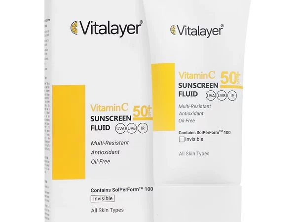 فلوئید ضد آفتاب SPF50 بی رنگ حاوی ویتامین C ویتالیر – 50 میلی لیتر