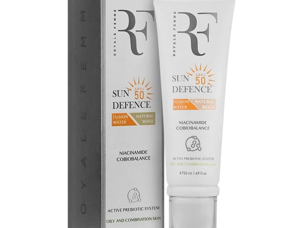 کرم ضد آفتاب فیوژن واتر پوست چرب SPF50 بژ طبیعی رویال فم | 50 میلی لیتر